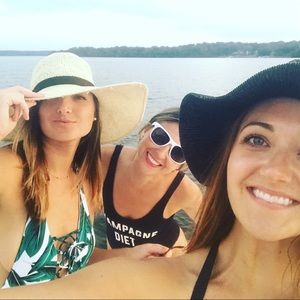 Meet your Posher, Lauren